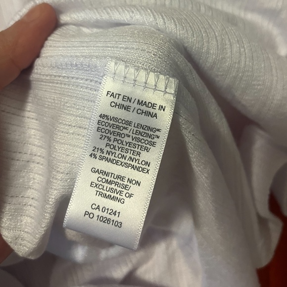 Eco-friendly white pointelle lightweight robe NWT - Picture 8 of 10